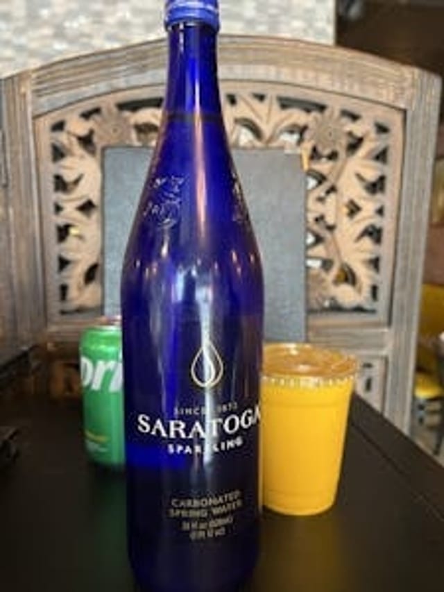 Sparking Water (L).